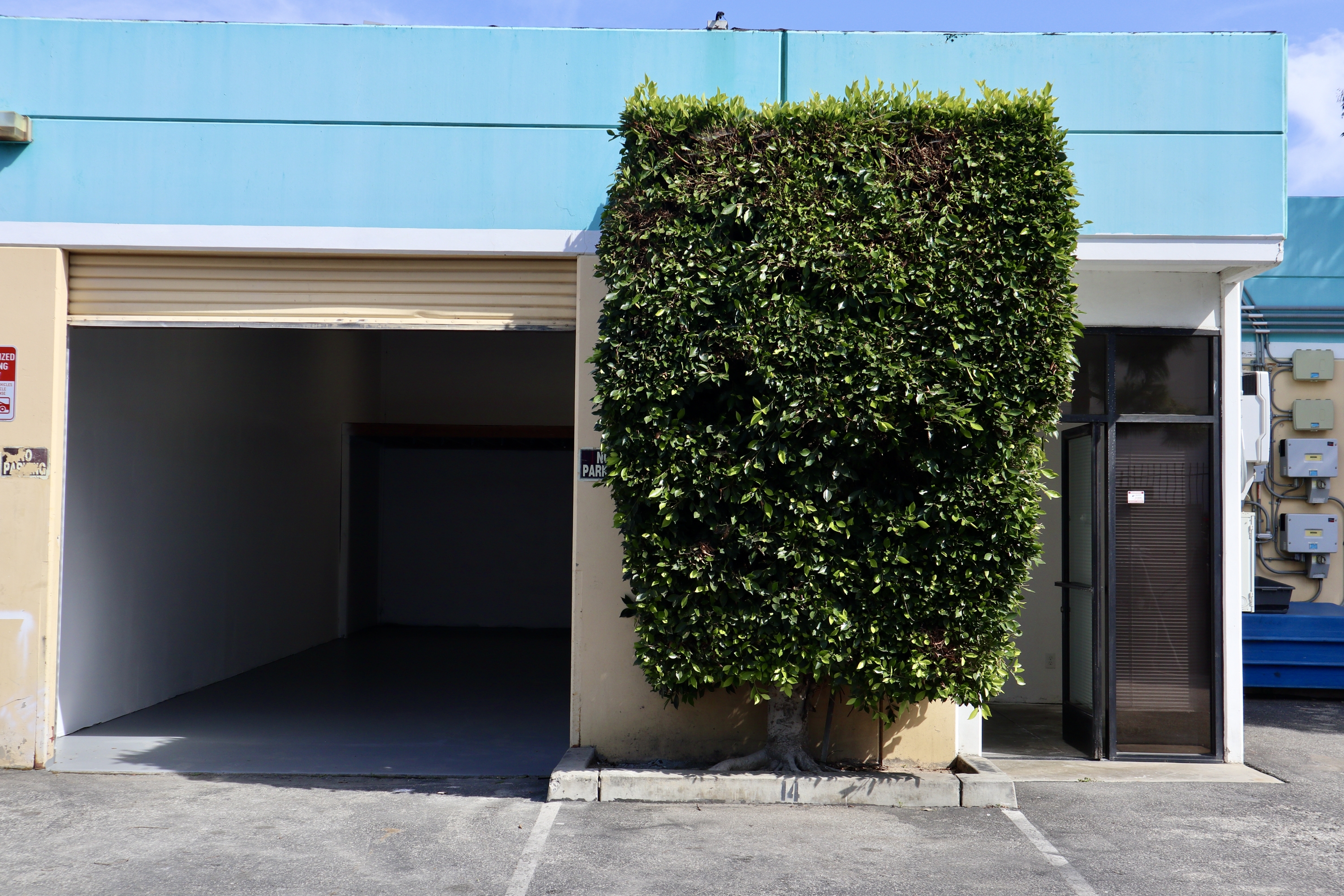 3732 W Century Blvd  - 10